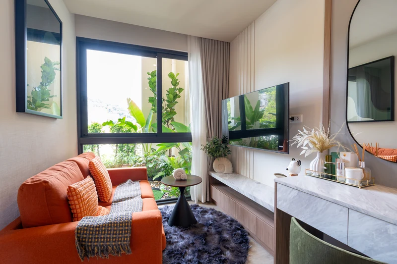 Saint Tropez Naithon — studio A show unit: sofa, TV and dressing table